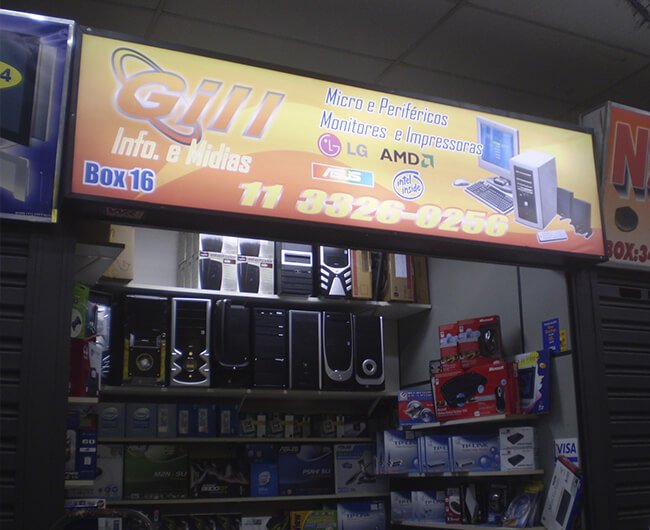 Painéis com Iluminação em Led